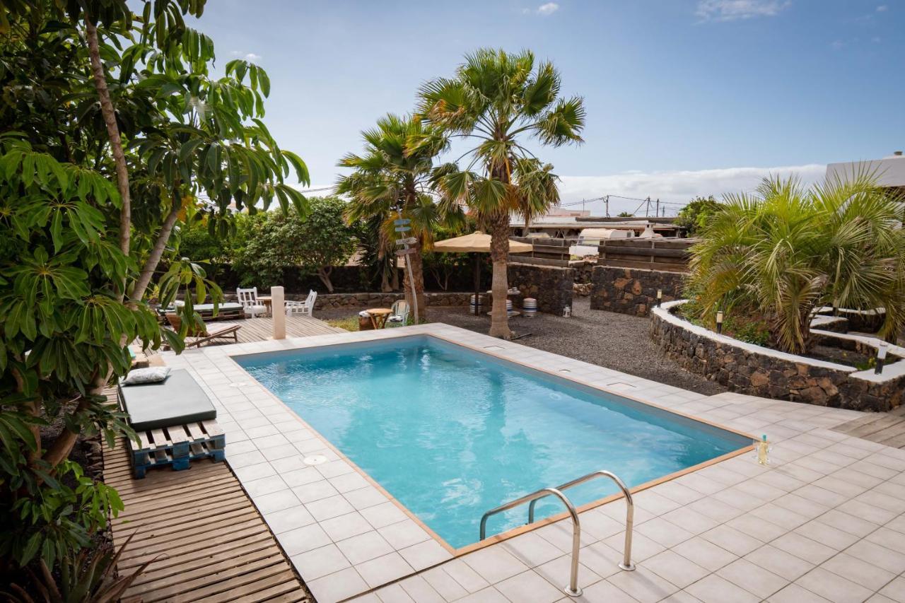 Creative Harbour Fuerteventura Hostel Lajares Ngoại thất bức ảnh