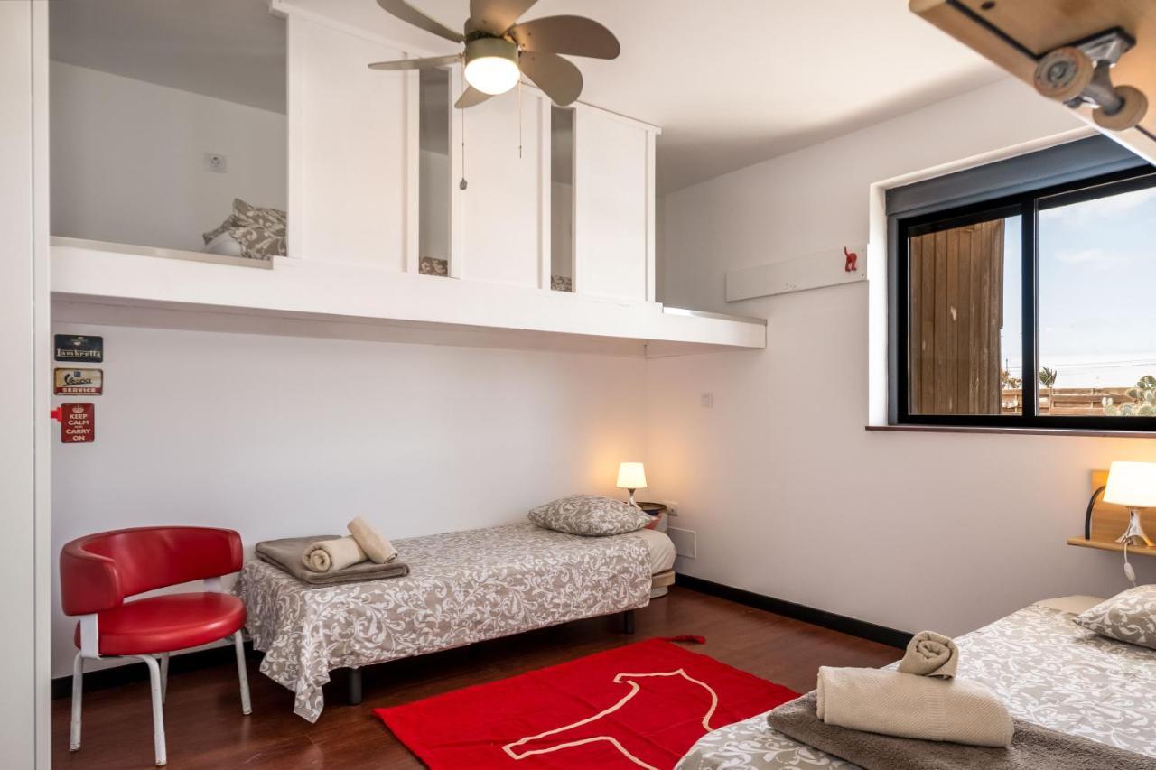 Creative Harbour Fuerteventura Hostel Lajares Ngoại thất bức ảnh